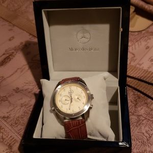 Mercedes Benz Watch in Box Worn 1x New Condition